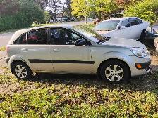 Kia Rio 5 2008 - Photo 2
