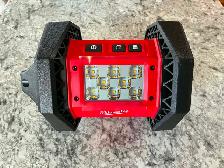 New M18 Milwaukee Rover LED 1500 Lumen Work Light