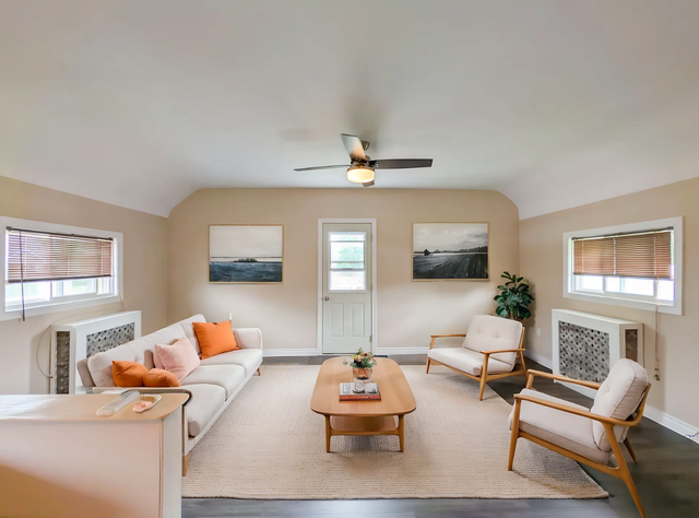 254 Hellems Ave, Welland - All Inclusive 2 Bed Upper Unit