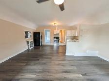 254 Hellems Ave, Welland - All Inclusive 2 Bed Upper Unit - Photo 3