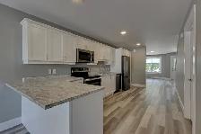 4-771 MacLaren Ave., Northside 2 bed/3 bath, Avail Dec.1 - Photo 5
