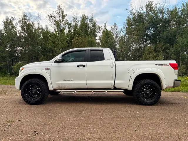 2010 Toyota Tundra Doublecab TRD Off Road