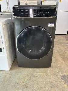 Dryer Samsung with Steam - With Warranty - We take Credit Cards