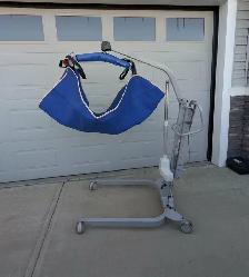 Arjo Maxi Lite Foldable Patient Lift -Good for Vehicle Transfer