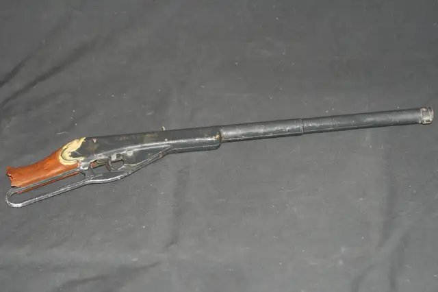 1950'S DAISY TRAIL BOSS RICCOCHET LEVER RIFLE MODEL 960 WORKING