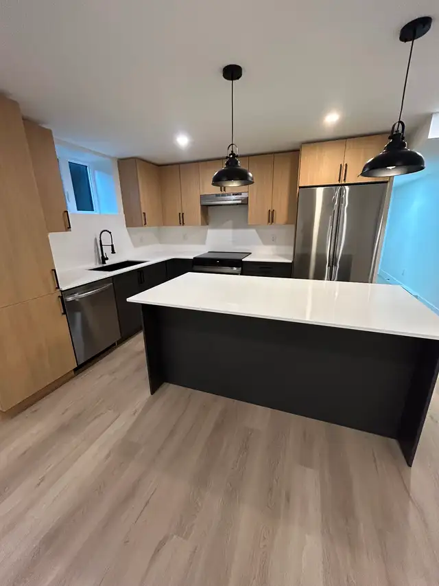 NOW RENTING — MODERN 2 BEDROOM, 2 BATHROOM UNITS Amherst