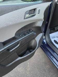 Low Mileage - Photo 5