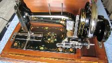 FABULOUS 1901 HAND CRANK SEWING MACHINE INLAYED WITH MOP - Photo 6