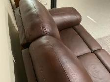 Love Seat - Photo 3