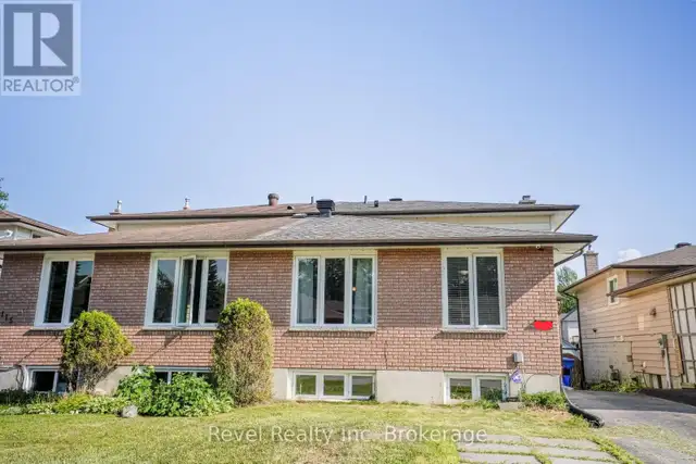 3 Bedroom apartment in a 2 unit house