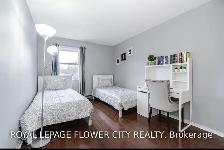 Private Room with Parking in Mississauga - Photo 8