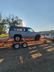 2 door tahoe - Photo 4