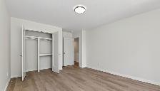 5 Bedroom Townhome in North Glenora - Photo 7
