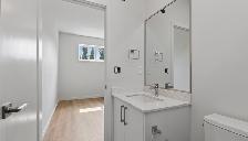 5 Bedroom Townhome in North Glenora - Photo 18