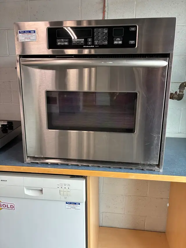 KitchenAid Wall Oven Convection Stainless Steel- 90-day warranty