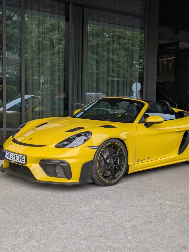 Mobile car detailing in Momtreal