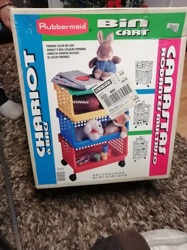 Rubbermaid bin  cart