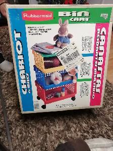 Rubbermaid bin  cart