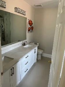 Major Mac & Leslie one large bedroom for rent - Photo 3