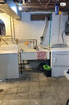 bedroom for rent by college - Photo 6