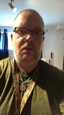Rapper professionnel cherche DJ