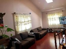 3 Beds 1 Bath - House