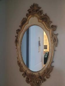 Elegant oval wall  mirror - Photo 2