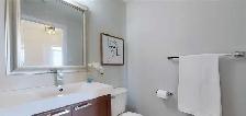 Private Single Room   Private Washroom for Rent  – Birchmount & - Photo 3