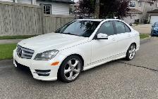 Mercedes C250 All Wheel  Drive - Photo 4
