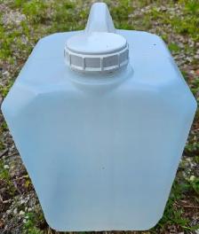 Water Jugs - Photo 2