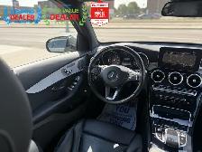 2017 Mercedes-Benz GLC //AMG PKG | PREMIUM PLUS PKG / MEMORY PKG - Photo 19