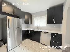 CUTE 3 BED 1 BATH IN A GREAT LOCATION $1,800 HYDRO - Photo 6