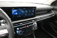 2026 Hyundai Tucson PREFFERED AWD, HEATED SEATS, BACKUP CAMERA & - Photo 9