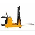 New CAEL Counterbalance Electric Stackers & Electric Reach Truck - Photo 3
