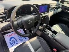 2025 Toyota Camry Hybrid SE - Photo 21
