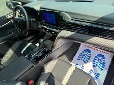 2025 Toyota Camry Hybrid SE - Photo 23
