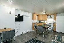 C7 BSMT - 3 BEDROOMS | FULLY FURNISHED ALL UTILITIES INCLUDE - Photo 2
