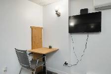 C7 BSMT - 3 BEDROOMS | FULLY FURNISHED ALL UTILITIES INCLUDE - Photo 4
