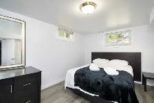 C7 BSMT - 3 BEDROOMS | FULLY FURNISHED ALL UTILITIES INCLUDE - Photo 8