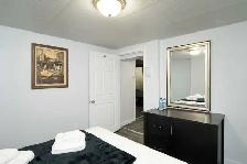 C7 BSMT - 3 BEDROOMS | FULLY FURNISHED ALL UTILITIES INCLUDE - Photo 11