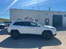 2018 Jeep Cherokee North - Photo 2
