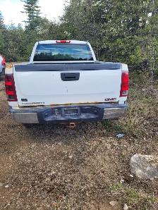 !!!!!!   2013 GMC 1500 4 DOOR CAB REAR WHEEL DRIVE  !!! - Photo 3