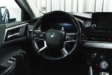 2025 Mitsubishi Outlander Plug-In Hybrid - Photo 22