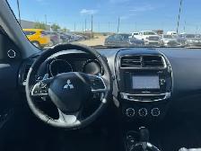 2015 Mitsubishi RVR AWD : One Owner, No Reported Accidents - Photo 11