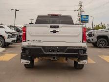 2025 Chevrolet Silverado 3500HD LT Trail Boss 6.6L Duramax Z71 - Photo 9