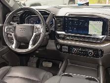 2025 Chevrolet Silverado 3500HD LT Trail Boss 6.6L Duramax Z71 - Photo 32