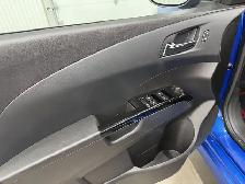 Chevrolet Sonic LT 2017 à vendre - Photo 18