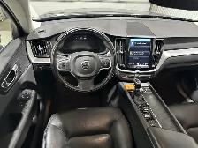 Volvo XC60 T6 Momentum AWD 2021 à vendre - Photo 16