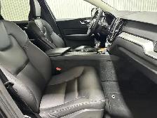 Volvo XC60 T6 Momentum AWD 2021 à vendre - Photo 20