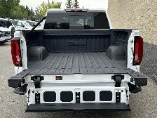 2025 GMC Sierra 1500 AT4 - Photo 9